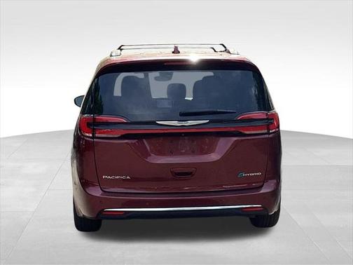 2021 Chrysler Pacifica Hybrid Touring L