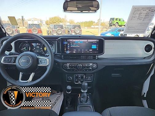 2025 Jeep Wrangler 4xe Sahara