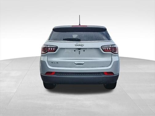 2025 Jeep Compass Sport
