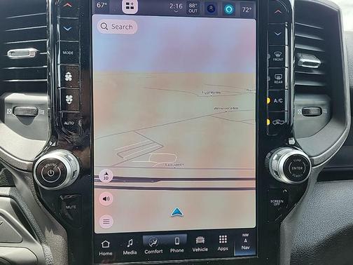 2025 RAM 2500 Tradesman Crew Cab 4x4 6'4' Box