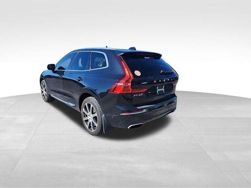 2021 Volvo XC60 T5 Inscription