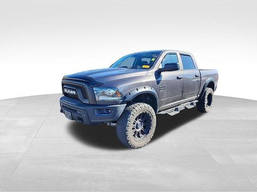 2020 RAM 1500 Classic Warlock Crew Cab 4x4 5'7' Box