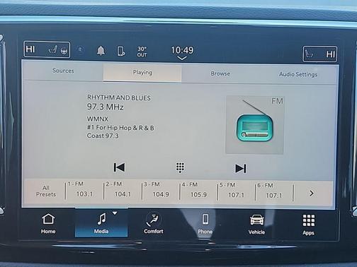 2024 Chrysler Pacifica Touring L