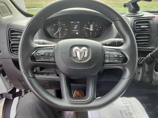 2025 RAM ProMaster 2500 Tradesman