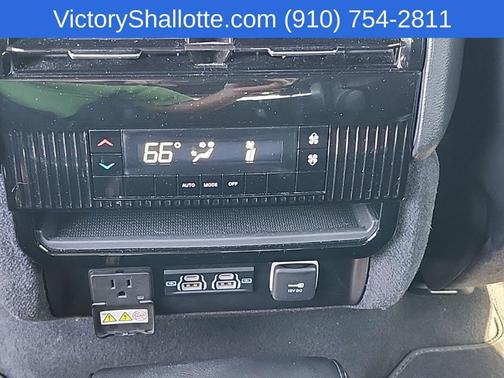 2024 Jeep Wagoneer Series II 4x2