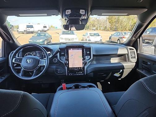 2026 RAM 2500 Tradesman Crew Cab 4x4 6'4' Box