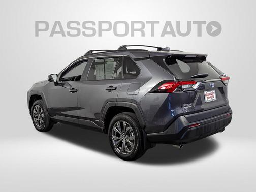 2024 Toyota RAV4 Hybrid XLE Premium