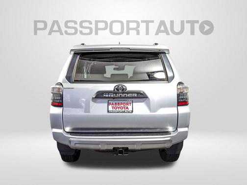 2024 Toyota 4Runner TRD Off Road