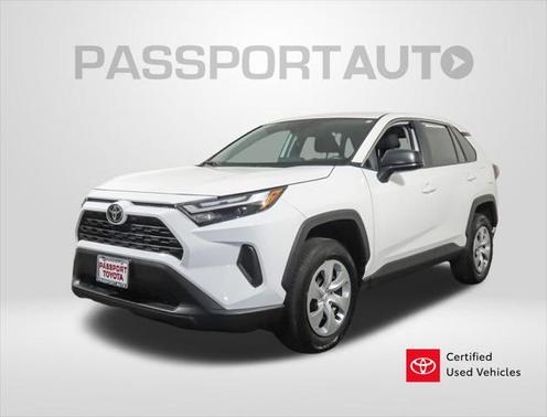2023 Toyota RAV4 LE