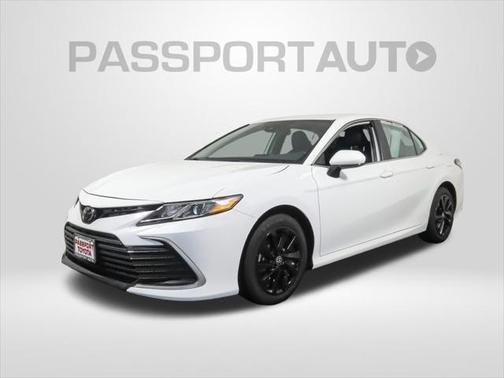 2024 Toyota Camry LE