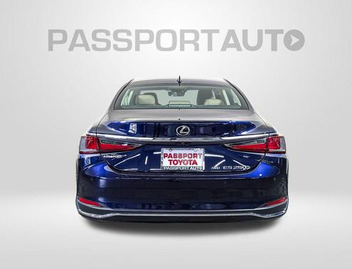2021 Lexus ES 250 Base
