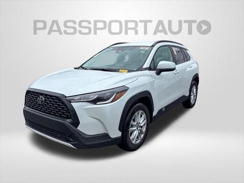 2023 Toyota Corolla Cross LE