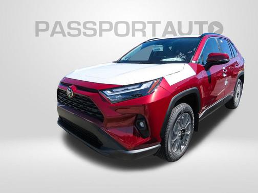 2025 Toyota RAV4 Hybrid XLE Premium