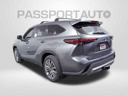 2026 Toyota Highlander Platinum