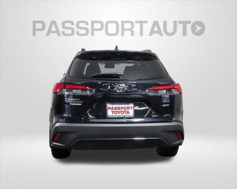 2025 Toyota Corolla Cross XLE