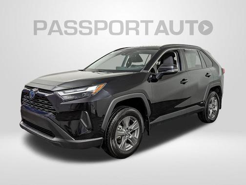 2024 Toyota RAV4 Hybrid XLE