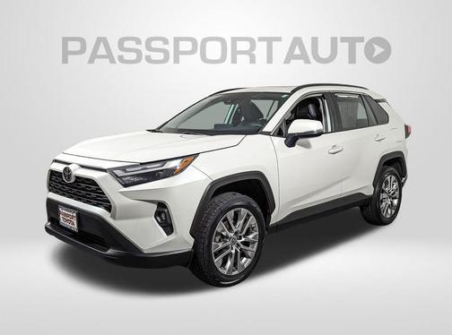 2022 Toyota RAV4 XLE Premium