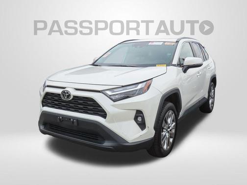 2022 Toyota RAV4 XLE Premium