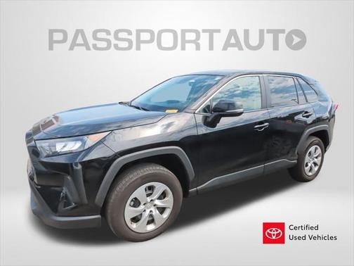 2022 Toyota RAV4 LE