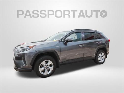 2021 Toyota RAV4 Hybrid XLE