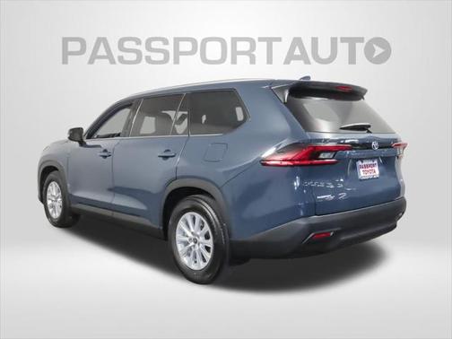 2025 Toyota Grand Highlander XLE