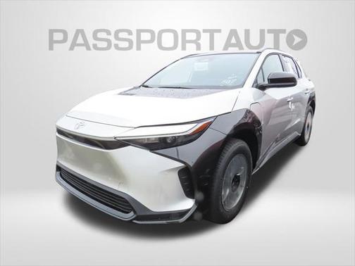 2025 Toyota bZ4X XLE