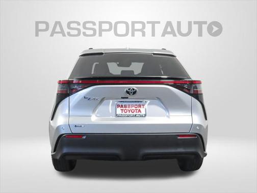 2025 Toyota bZ4X XLE