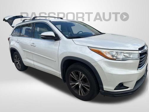 Blizzard Pearl 2016 Toyota Highlander XLE