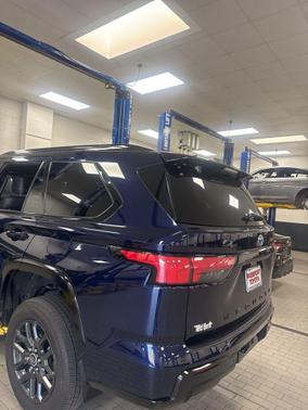 2023 Toyota Sequoia Platinum