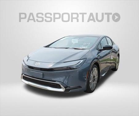 2025 Toyota Prius L