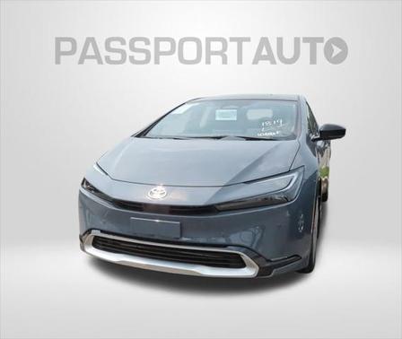 2025 Toyota Prius L