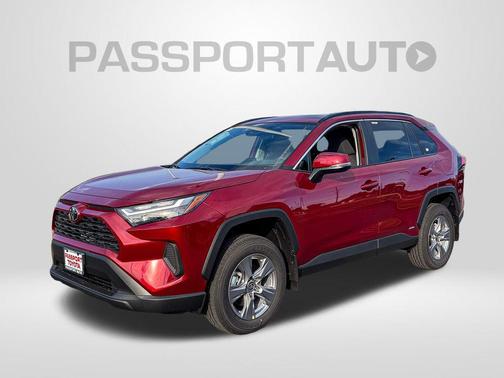 2025 Toyota RAV4 Hybrid XLE