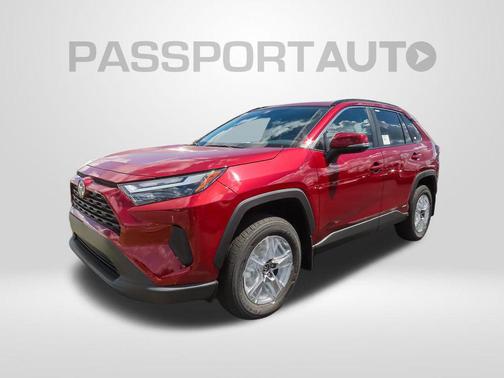 2025 Toyota RAV4 Hybrid XLE