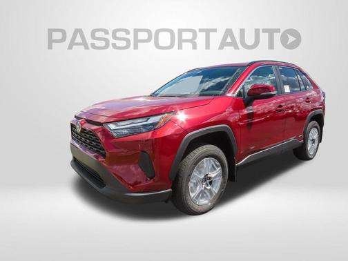 2025 Toyota RAV4 Hybrid XLE