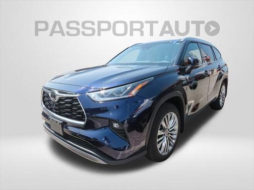 2023 Toyota Highlander Platinum