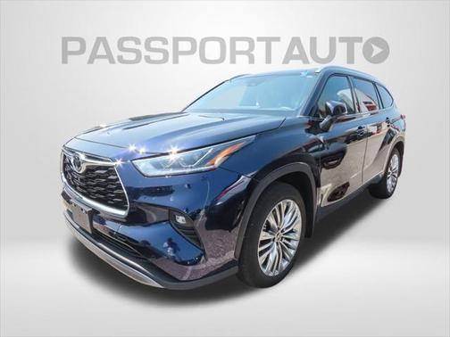 2023 Toyota Highlander Platinum