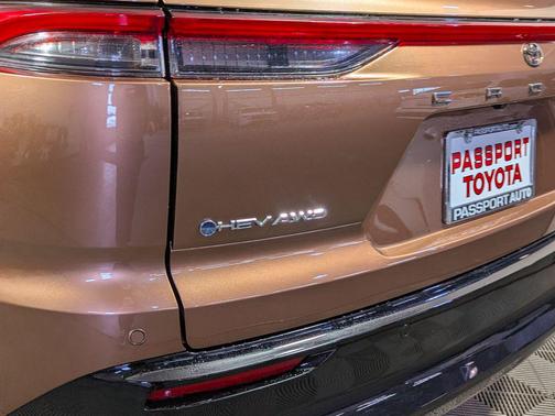 2026 Toyota Crown Signia Limited