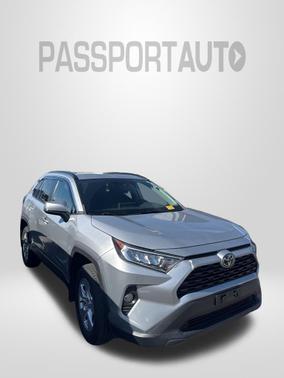 Silver Sky Metallic 2020 Toyota RAV4 XLE