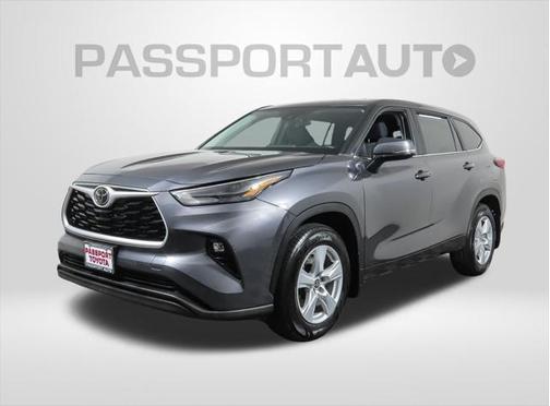 2023 Toyota Highlander LE