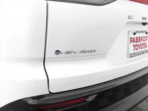 2025 Toyota Crown Signia XLE