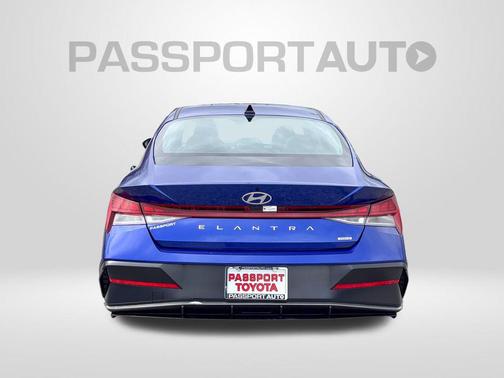 2025 Hyundai ELANTRA HEV Limited