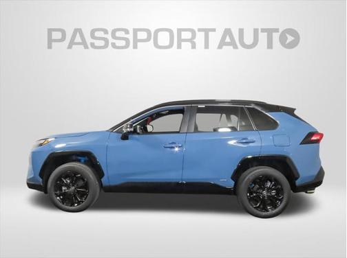 2025 Toyota RAV4 Hybrid SE