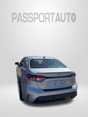 Classic Silver Metallic 2024 Toyota Corolla SE