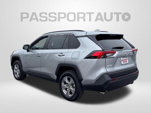 08x8 2026 Toyota RAV4 Plug-In Hybrid SE