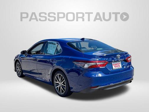 2023 Toyota Camry XLE