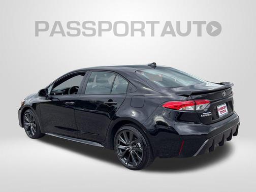 Midnight Black Metallic 2026 Toyota Corolla SE