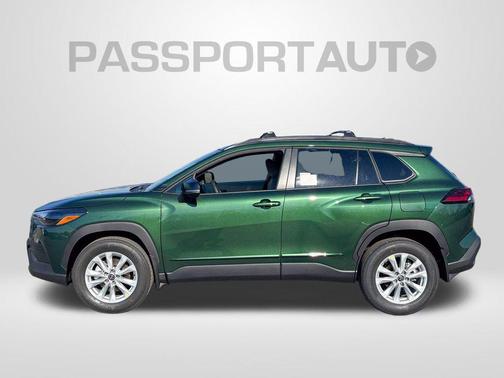 2026 Toyota Corolla Cross LE