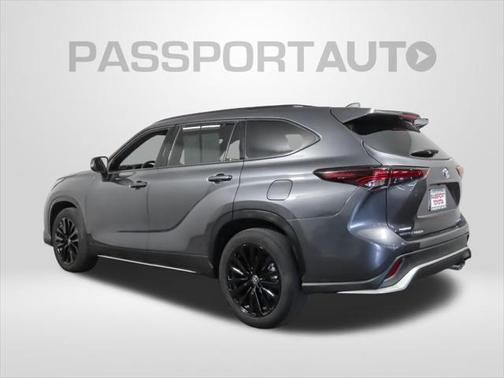 2024 Toyota Highlander XSE