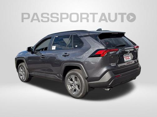 2025 Toyota RAV4 Hybrid XLE