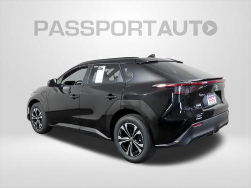 2025 Toyota bZ4X XLE